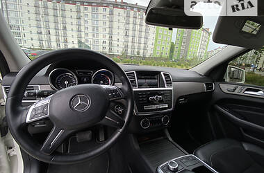 Внедорожник / Кроссовер Mercedes-Benz M-Class 2013 в Ивано-Франковске