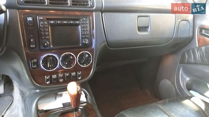 Позашляховик / Кросовер Mercedes-Benz M-Class 2000 в Ямполі