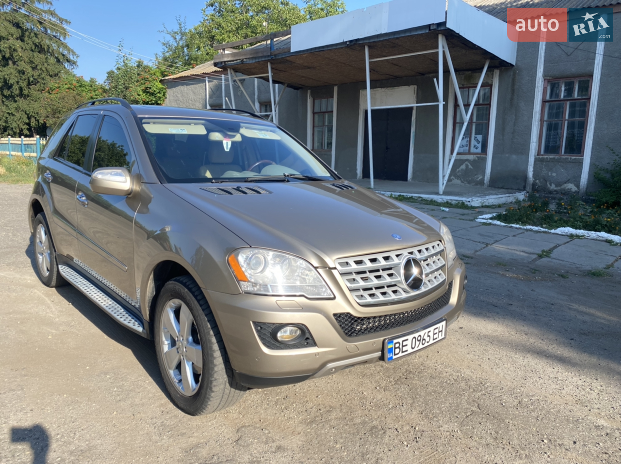 2010 Mercedes-Benz M-klasse - мініатюра 12