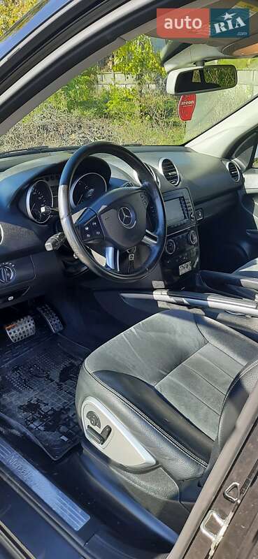 Внедорожник / Кроссовер Mercedes-Benz M-Class 2008 в Белой Церкви