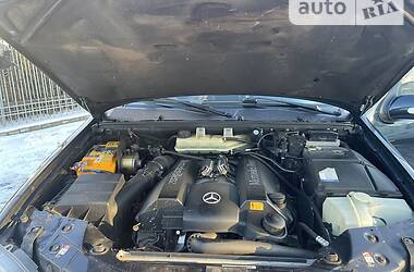 Внедорожник / Кроссовер Mercedes-Benz M-Class 2002 в 