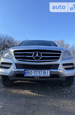 Внедорожник / Кроссовер Mercedes-Benz M-Class 2012 в Бучаче