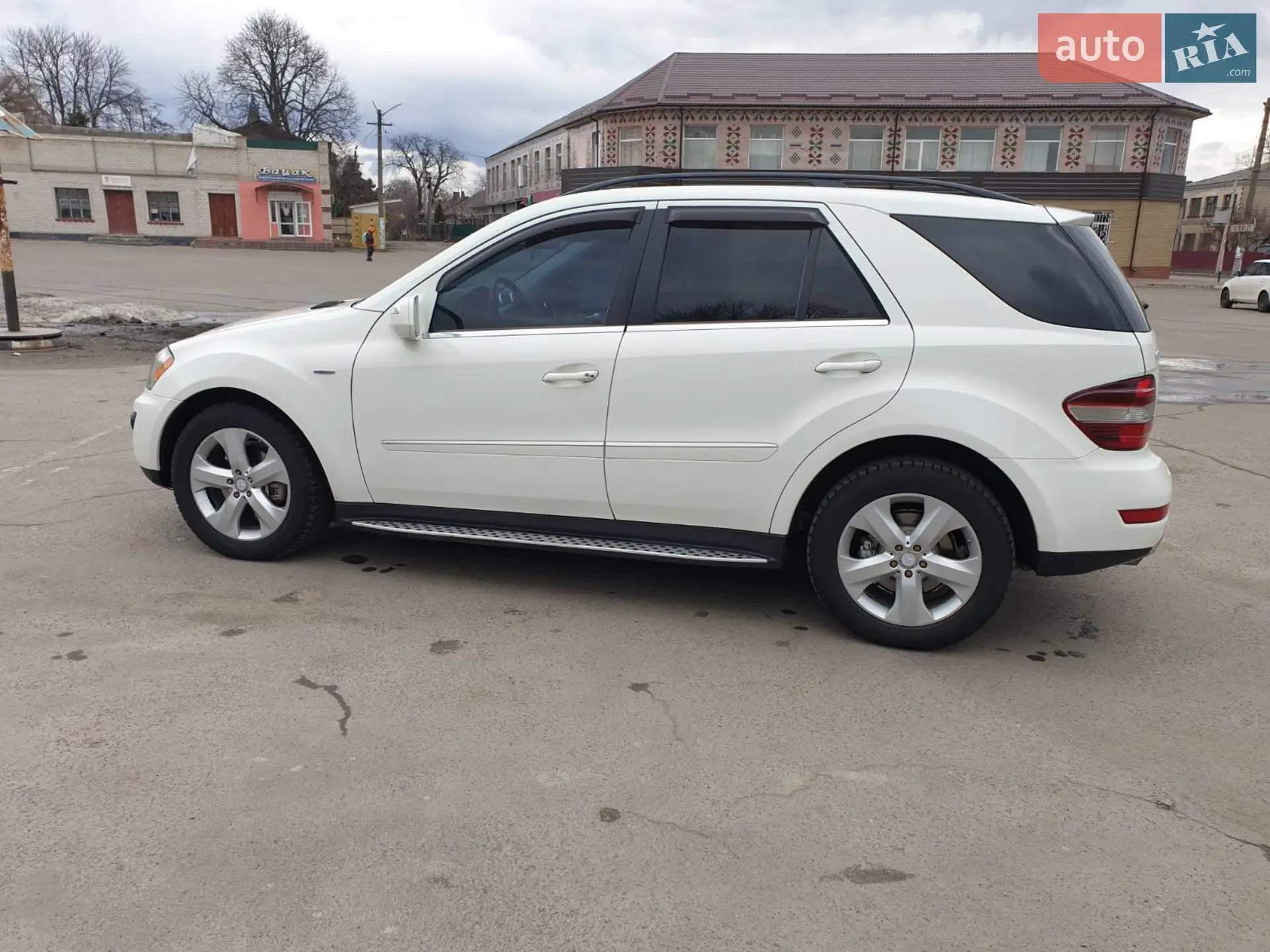 2010 Mercedes-Benz M-klasse - мініатюра 3