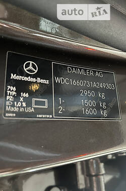 Внедорожник / Кроссовер Mercedes-Benz M-Class 2014 в Полтаве
