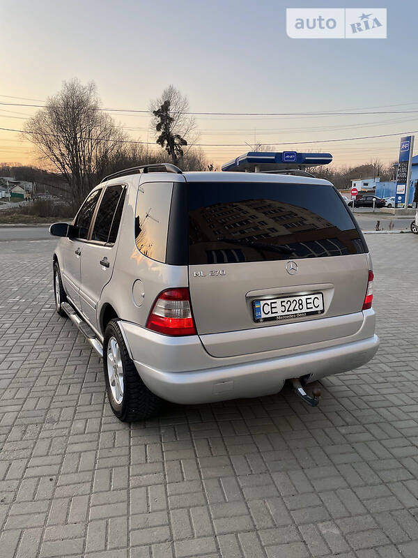 Внедорожник / Кроссовер Mercedes-Benz M-Class 2001 в Черновцах