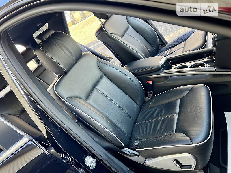 Внедорожник / Кроссовер Mercedes-Benz M-Class 2011 в Киеве
