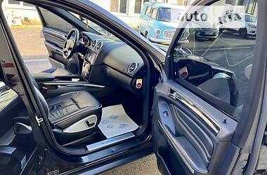 Внедорожник / Кроссовер Mercedes-Benz M-Class 2011 в Киеве