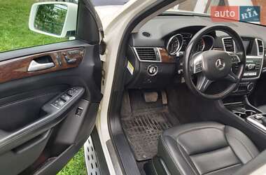 Внедорожник / Кроссовер Mercedes-Benz M-Class 2012 в Ирпене