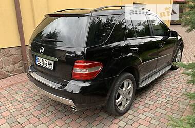 Внедорожник / Кроссовер Mercedes-Benz M-Class 2006 в Львове