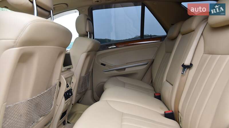 Внедорожник / Кроссовер Mercedes-Benz M-Class 2008 в Киеве