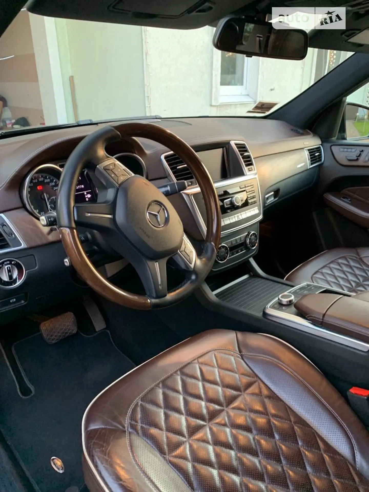 2012 Mercedes-Benz M-klasse - мініатюра 10
