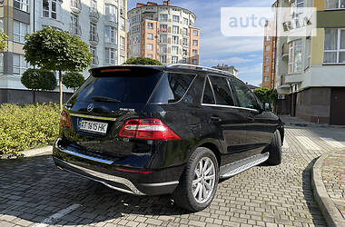 Позашляховик / Кросовер Mercedes-Benz M-Class 2013 в Івано-Франківську