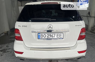 Внедорожник / Кроссовер Mercedes-Benz M-Class 2010 в 