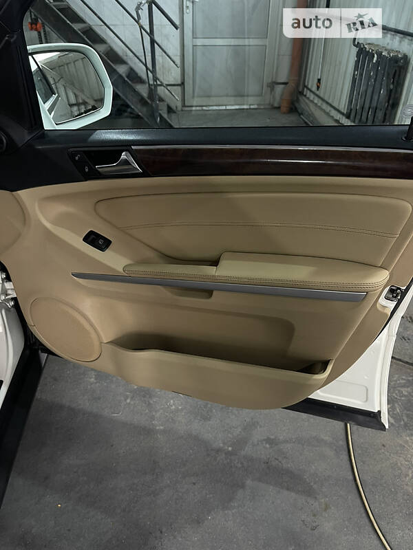 Позашляховик / Кросовер Mercedes-Benz M-Class 2010 в Тернополі фото 17 Позашляховик / Кросовер Mercedes-Benz M-Class 2010 в Тернополі