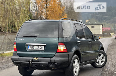 Позашляховик / Кросовер Mercedes-Benz M-Class 2002 в Міжгір'ї