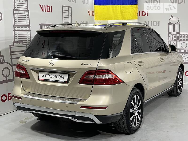 Внедорожник / Кроссовер Mercedes-Benz M-Class 2012 в Киеве