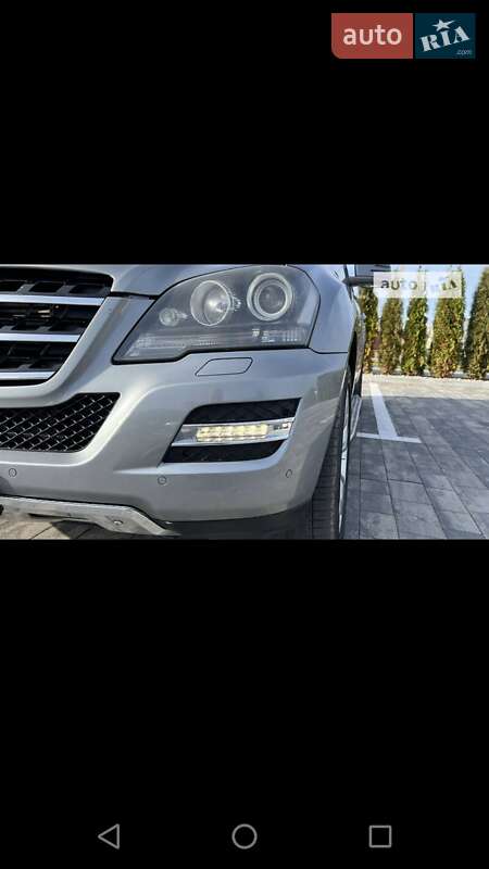 Внедорожник / Кроссовер Mercedes-Benz M-Class 2010 в Кременчуге фото 25 Внедорожник / Кроссовер Mercedes-Benz M-Class 2010 в Кременчуге