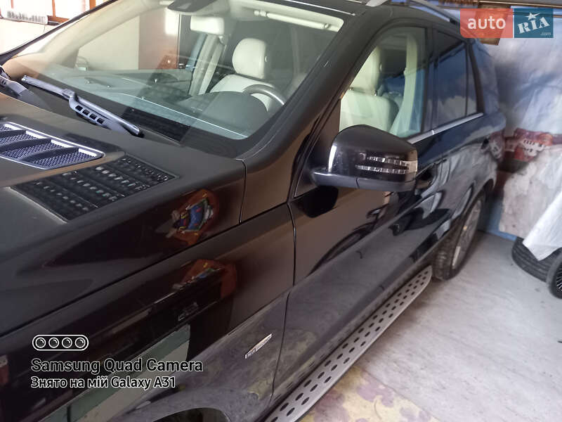 Внедорожник / Кроссовер Mercedes-Benz M-Class 2011 в Умани