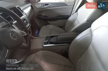 Внедорожник / Кроссовер Mercedes-Benz M-Class 2011 в 