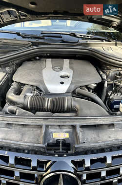 Внедорожник / Кроссовер Mercedes-Benz M-Class 2012 в Хмельнике