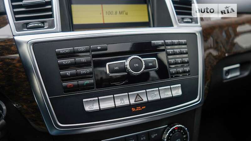 Внедорожник / Кроссовер Mercedes-Benz M-Class 2012 в Львове