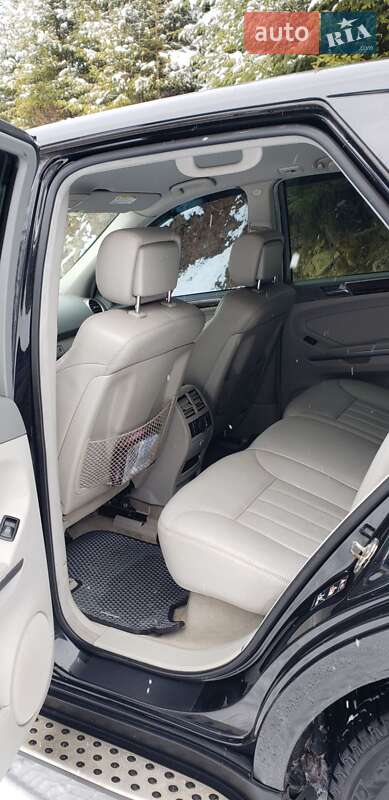 Внедорожник / Кроссовер Mercedes-Benz M-Class 2006 в Буковеле
