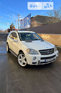Внедорожник / Кроссовер Mercedes-Benz M-Class 2007 в 