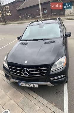 Внедорожник / Кроссовер Mercedes-Benz M-Class 2012 в 