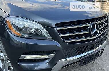 Внедорожник / Кроссовер Mercedes-Benz M-Class 2012 в 