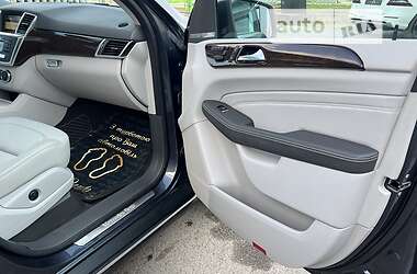 Внедорожник / Кроссовер Mercedes-Benz M-Class 2012 в 