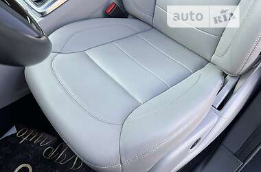 Внедорожник / Кроссовер Mercedes-Benz M-Class 2012 в 
