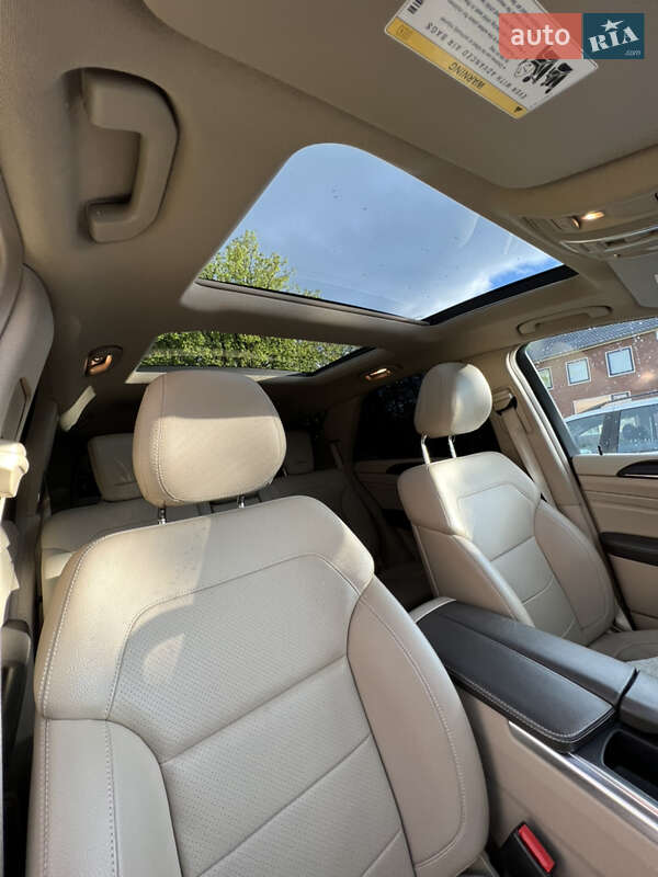 Внедорожник / Кроссовер Mercedes-Benz M-Class 2014 в Одессе
