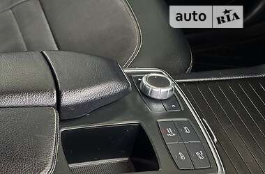 Внедорожник / Кроссовер Mercedes-Benz M-Class 2011 в 