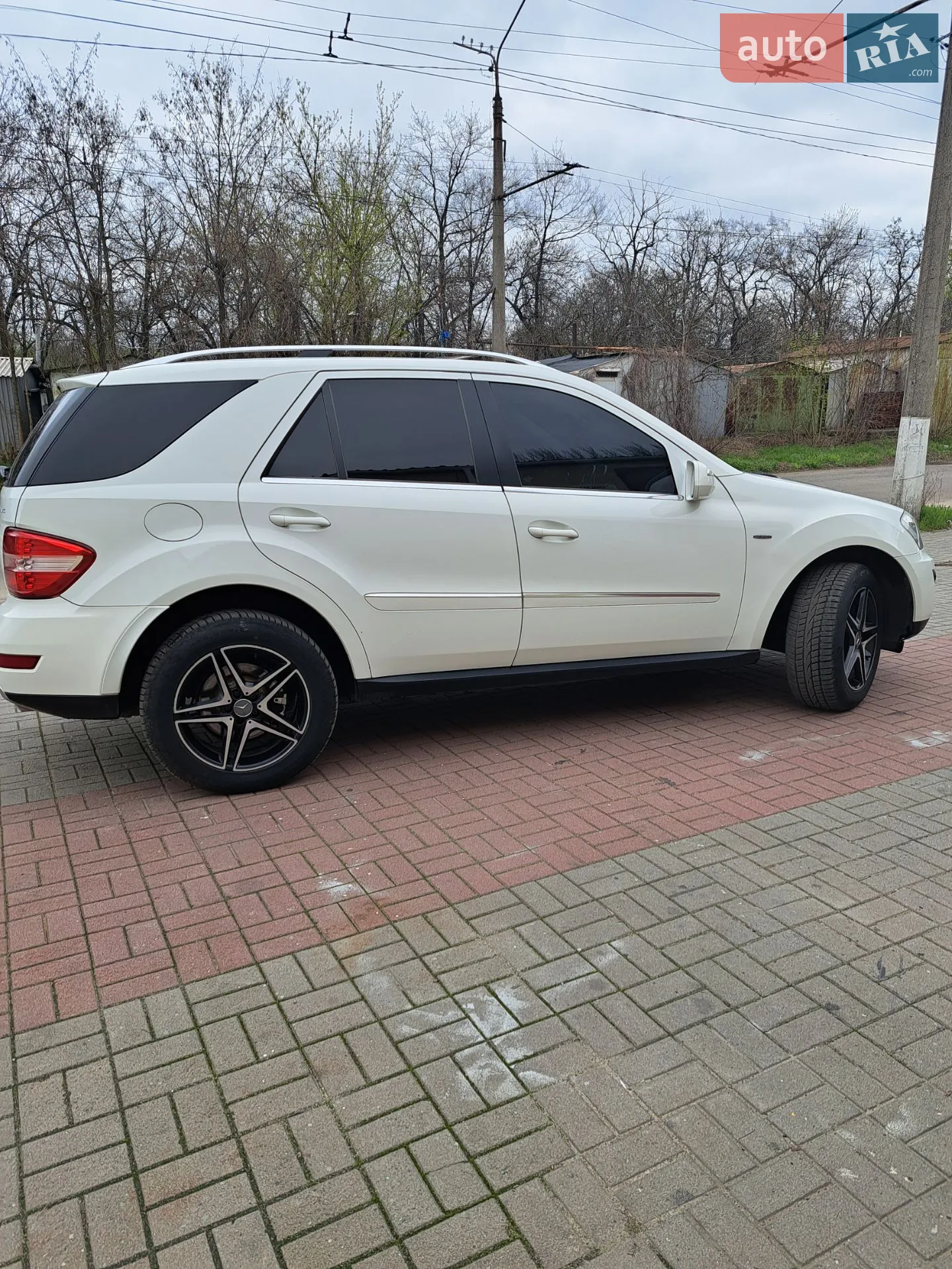 2010 Mercedes-Benz M-klasse - мініатюра 2