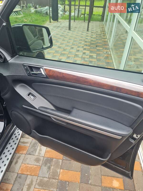 Внедорожник / Кроссовер Mercedes-Benz M-Class 2011 в Боярке