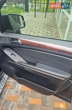 Внедорожник / Кроссовер Mercedes-Benz M-Class 2011 в 