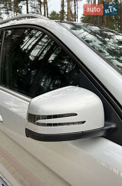 Внедорожник / Кроссовер Mercedes-Benz M-Class 2011 в 