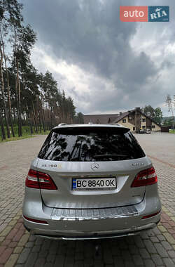 Внедорожник / Кроссовер Mercedes-Benz M-Class 2011 в 