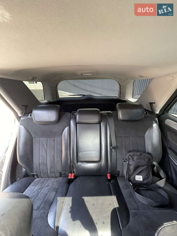 Внедорожник / Кроссовер Mercedes-Benz M-Class 2007 в Днепре