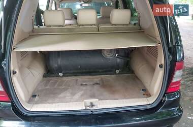Внедорожник / Кроссовер Mercedes-Benz M-Class 2002 в 