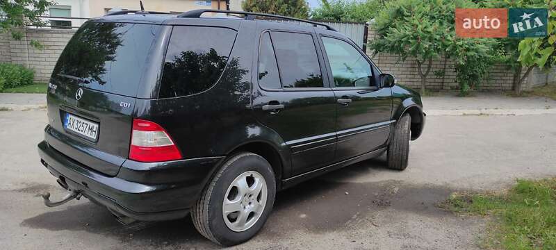 Внедорожник / Кроссовер Mercedes-Benz M-Class 2004 в Харькове