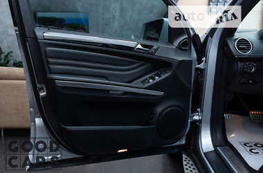 Позашляховик / Кросовер Mercedes-Benz M-Class 2011 в 