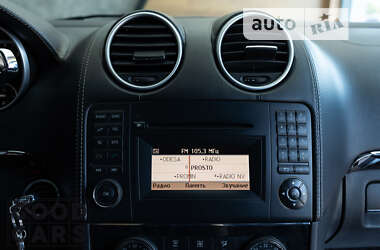 Позашляховик / Кросовер Mercedes-Benz M-Class 2011 в 