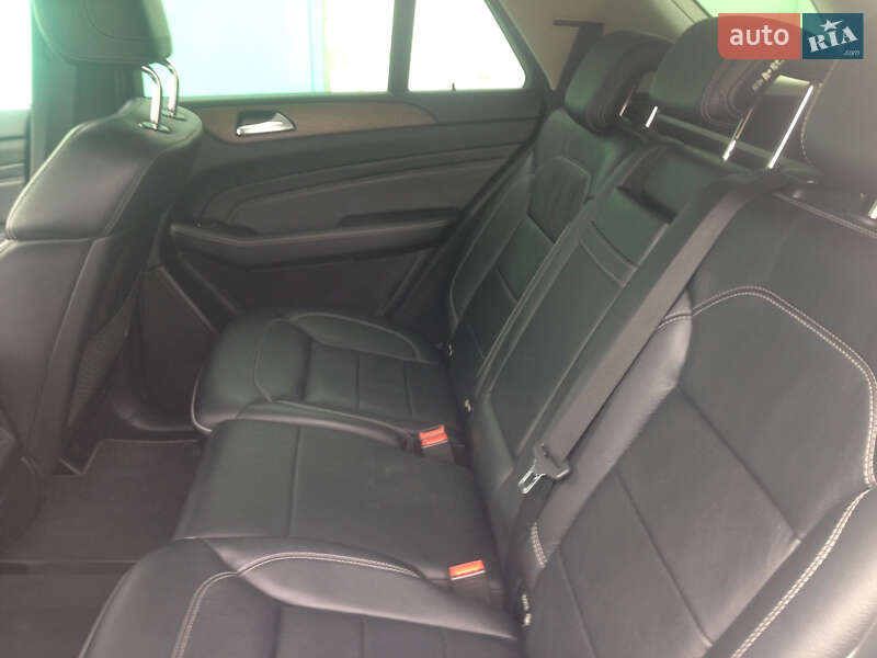 Позашляховик / Кросовер Mercedes-Benz M-Class 2012 в Ізмаїлі