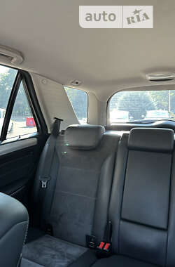 Внедорожник / Кроссовер Mercedes-Benz M-Class 2010 в 