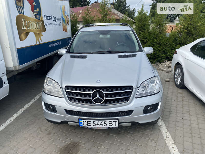 Внедорожник / Кроссовер Mercedes-Benz M-Class 2008 в Черновцах