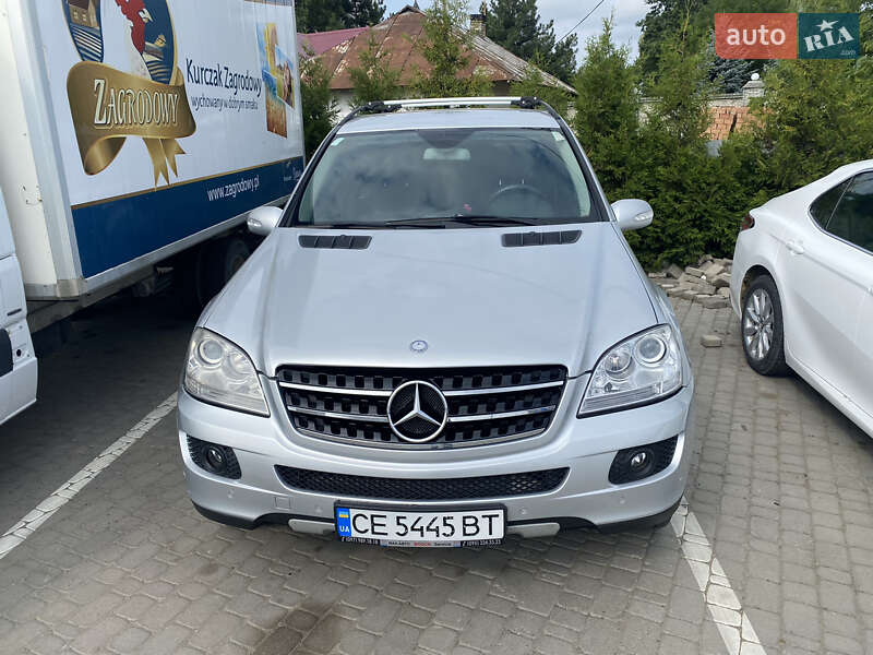 Внедорожник / Кроссовер Mercedes-Benz M-Class 2008 в Черновцах