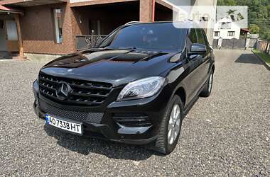 Внедорожник / Кроссовер Mercedes-Benz M-Class 2013 в 