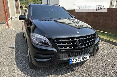Внедорожник / Кроссовер Mercedes-Benz M-Class 2013 в 