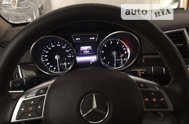 Позашляховик / Кросовер Mercedes-Benz M-Class 2015 в Харкові